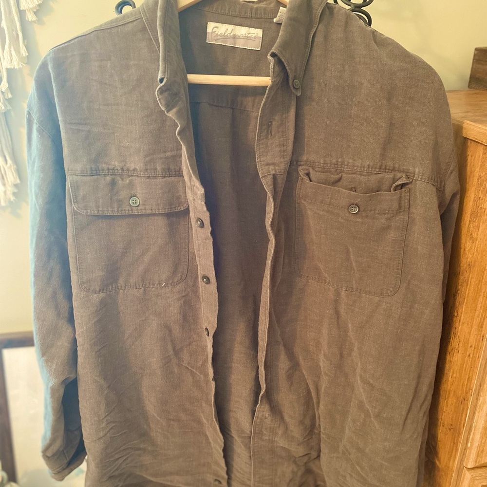 FIELDMASTER | green button down